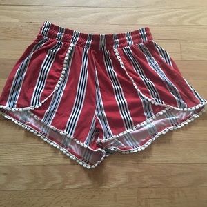 2pc trendy shorts!